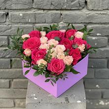 Цветочная композиция из Розы в коробке #REPLACE_PRED# Бурее