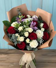 Букет цветов из:  Розы и Альстромерии в Бурее