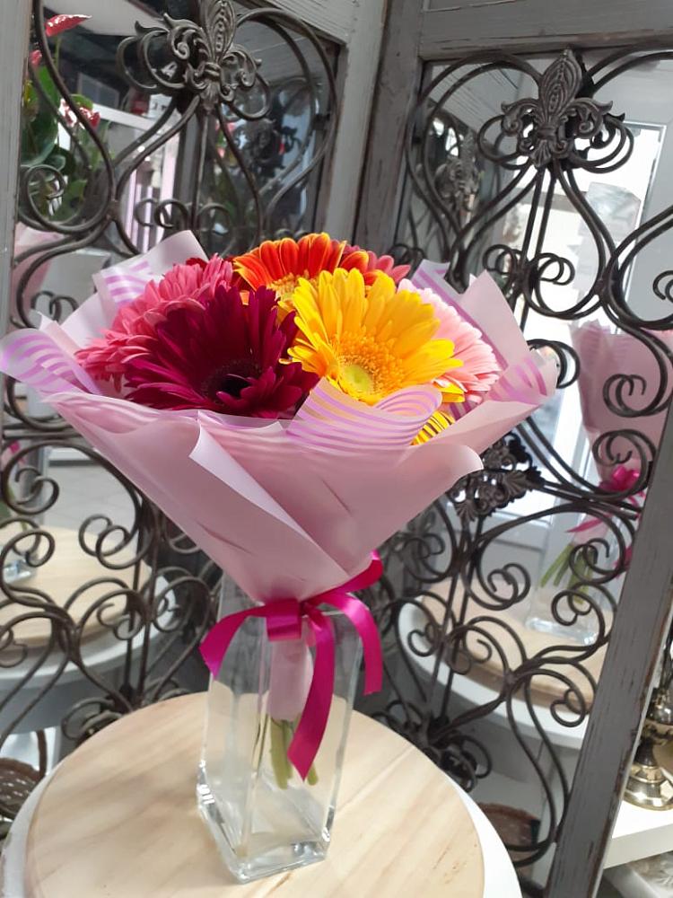 Букет цветов из: Герберы в Бурее