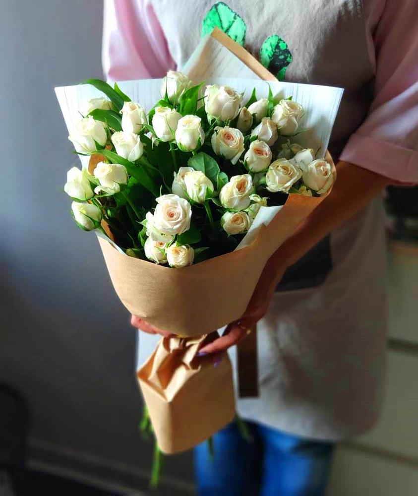 Букет цветов из: Розы в Бурее