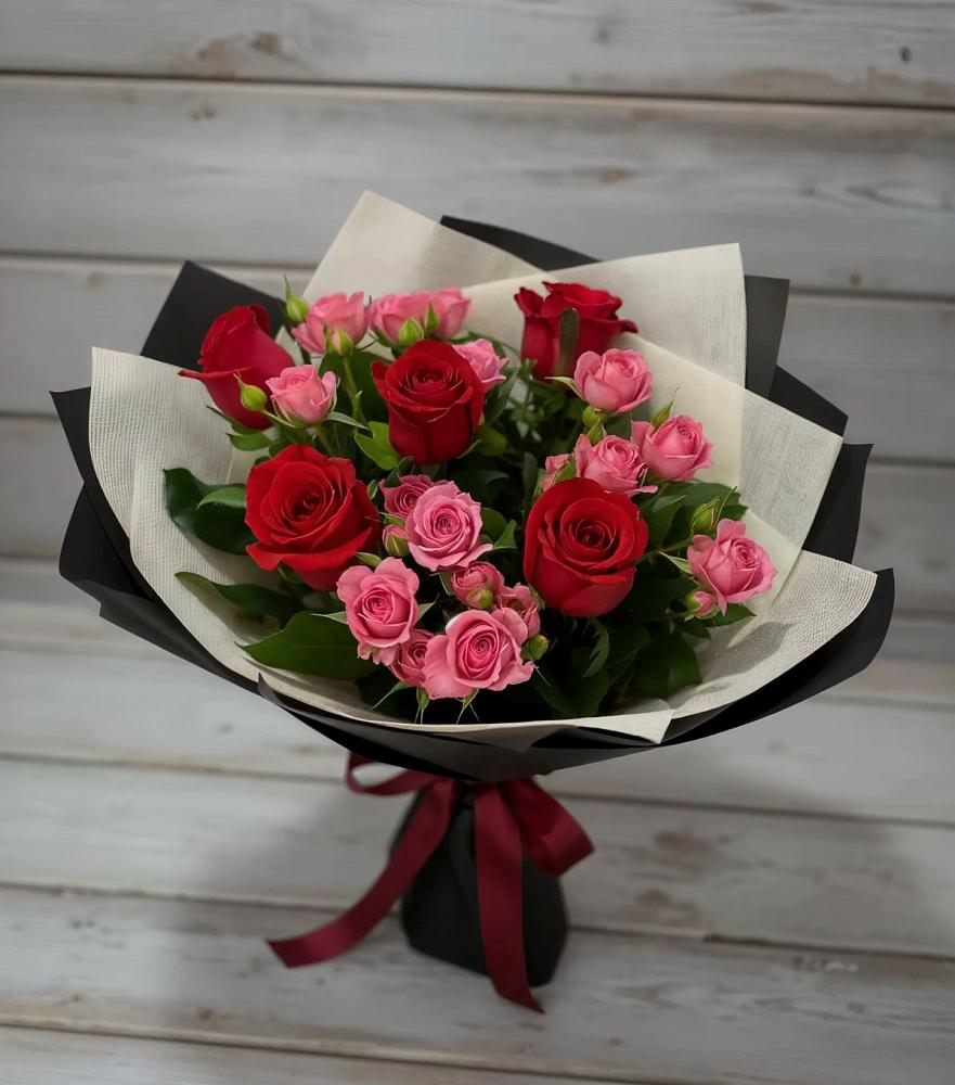 Букет цветов из: Розы в Бурее