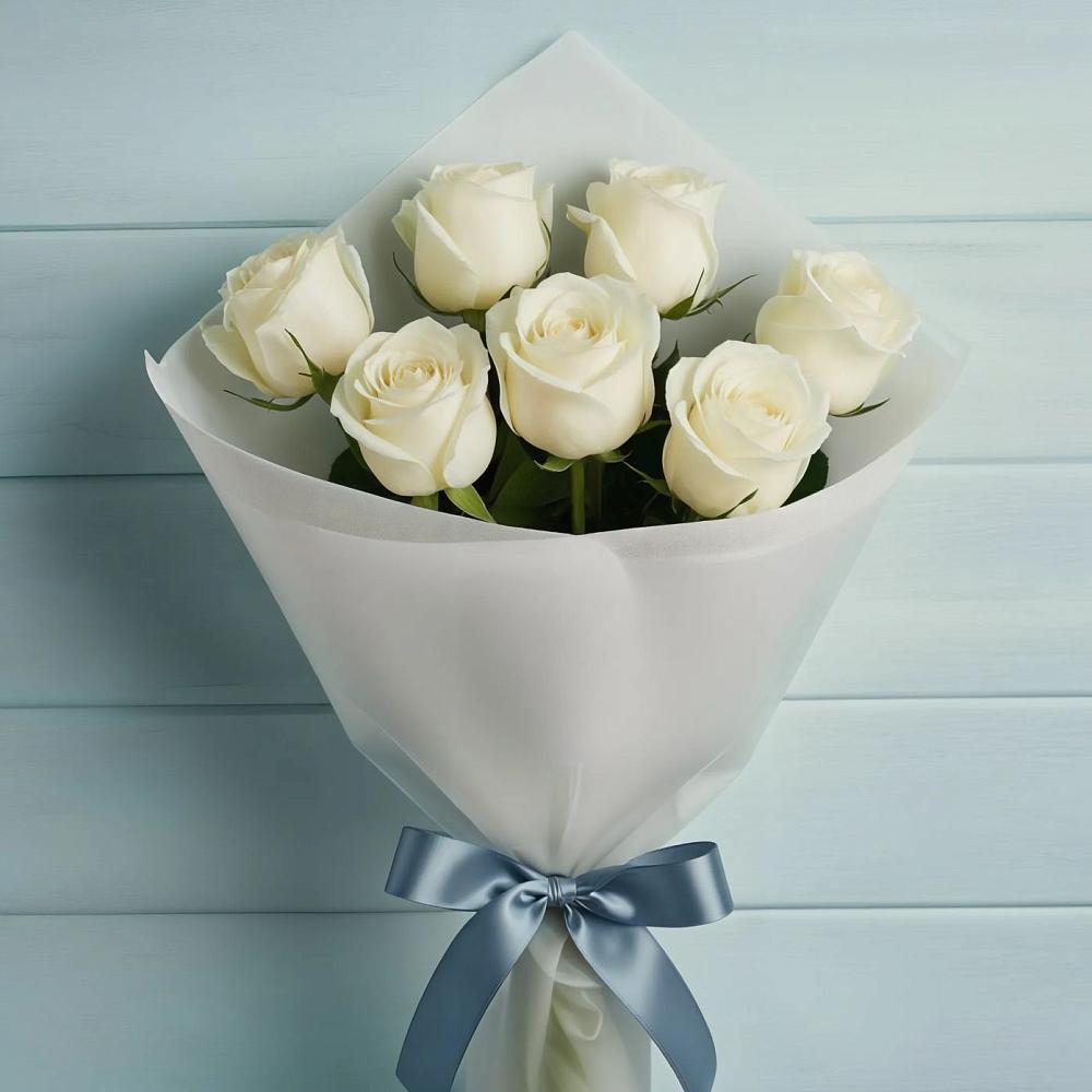 Букет 7 Белых роз Эдлесс Лав в Бурее
